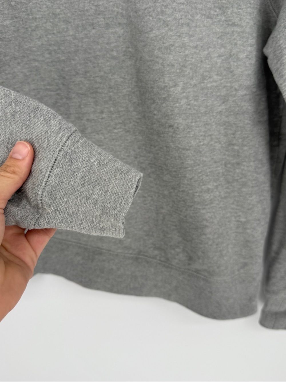 Everlane Heathered Gray Crewneck Size S - Picture 3 of 4